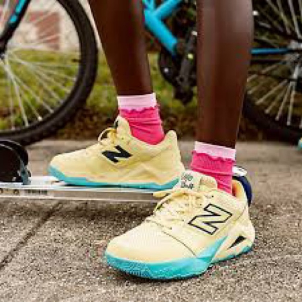 New Balance Coco Delray Tennis Shoes Sz 8 wide